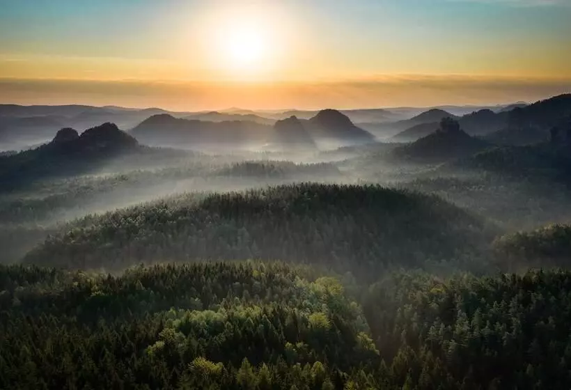 Logis Hotel Quartier 5, Sächsische Schweiz, Mit Restaurant, Café & Bar