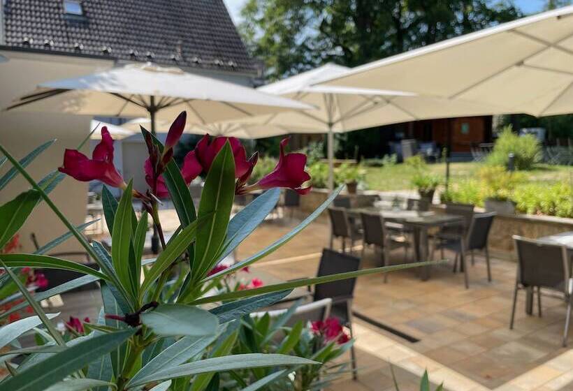 Logis Hotel Quartier 5, Sächsische Schweiz, Mit Restaurant, Café & Bar