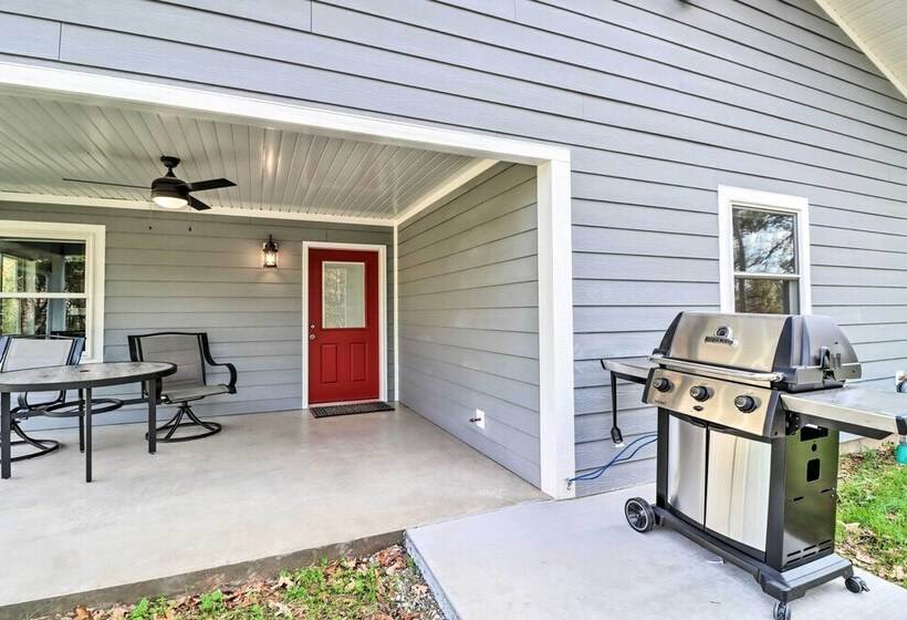 Newly Built Cotter Home, Great Fishing Nearby