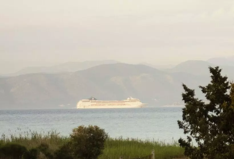 Parakladi Seaside Retreat