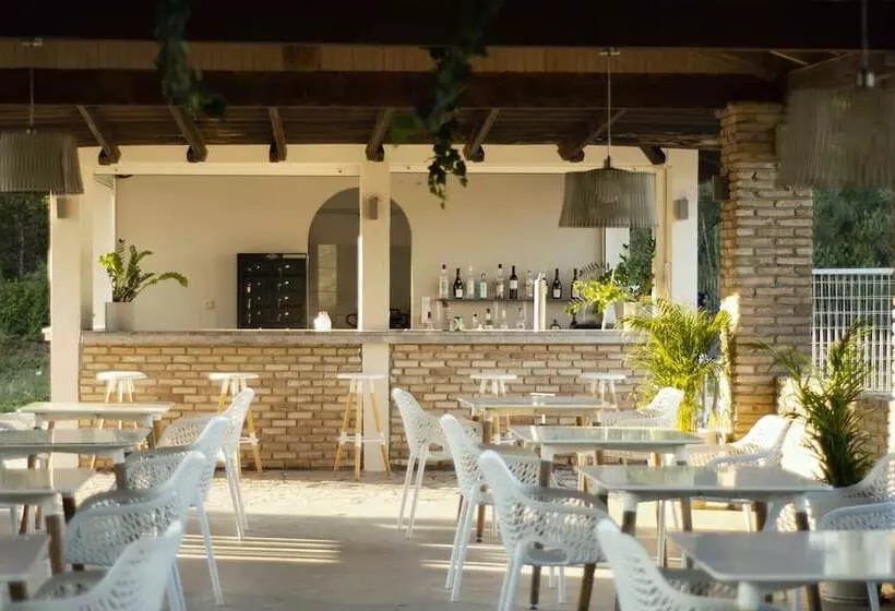 Parakladi Seaside Retreat