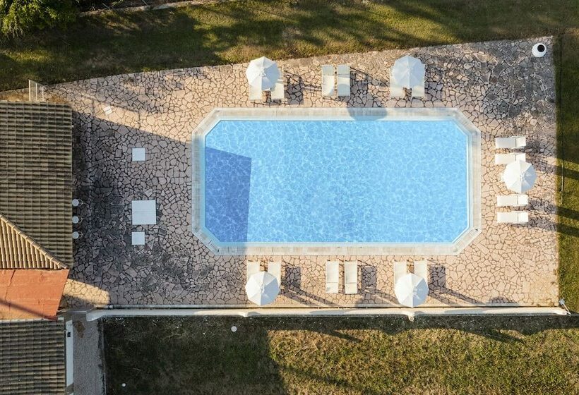 Parakladi Seaside Retreat