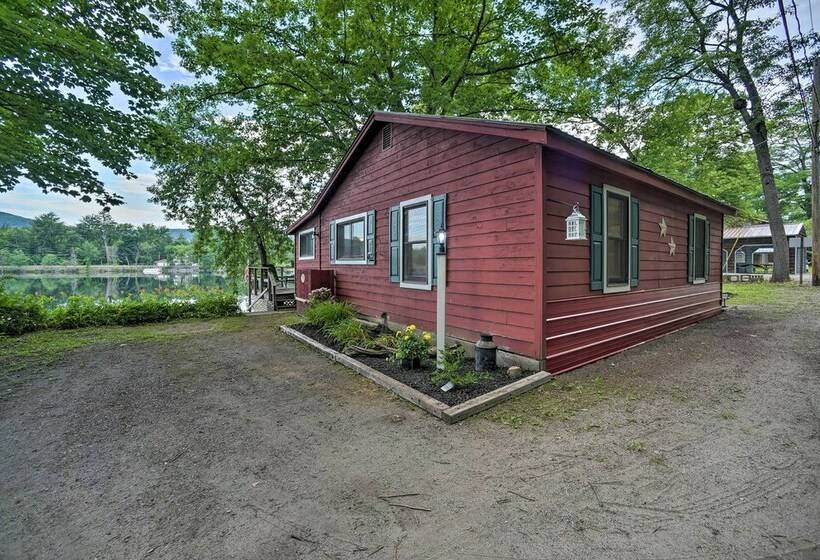 Riverfront Escape W/ Dock: 19 Mi To Saratoga!