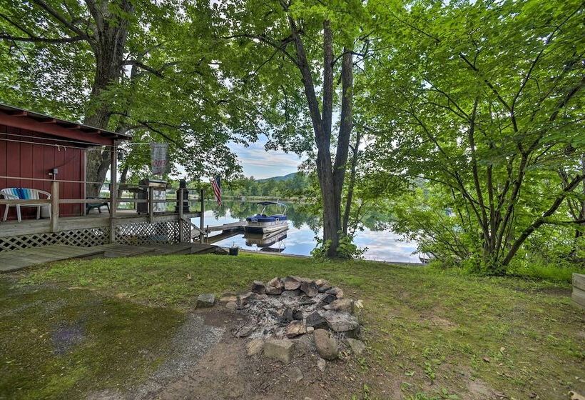 Riverfront Escape W/ Dock: 19 Mi To Saratoga!