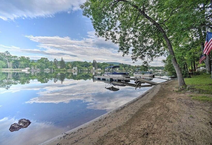 Riverfront Escape W/ Dock: 19 Mi To Saratoga!