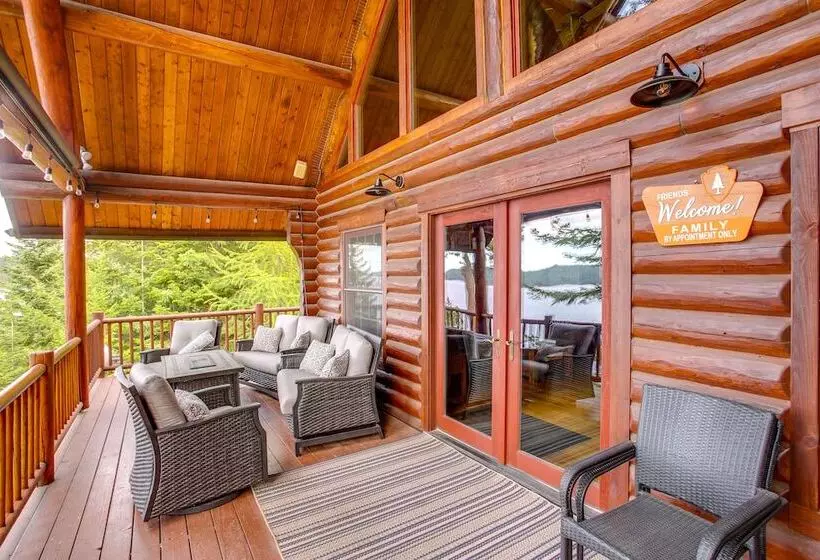 Rustic Gotham Bay Cabin On Lake Coeur D Alene