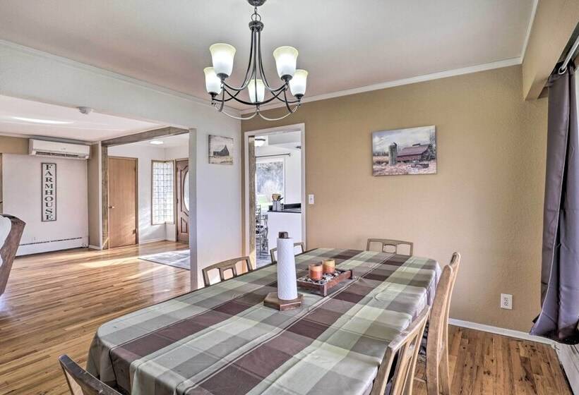 Secluded Albany Escape, Pet Friendly W/ Fee