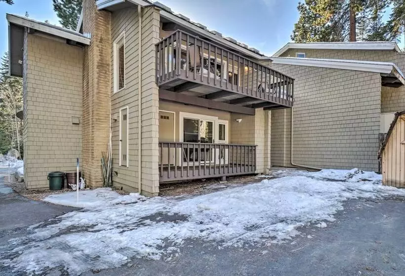 Tahoe City Home W/ Hot Tub: Ski & Soak!