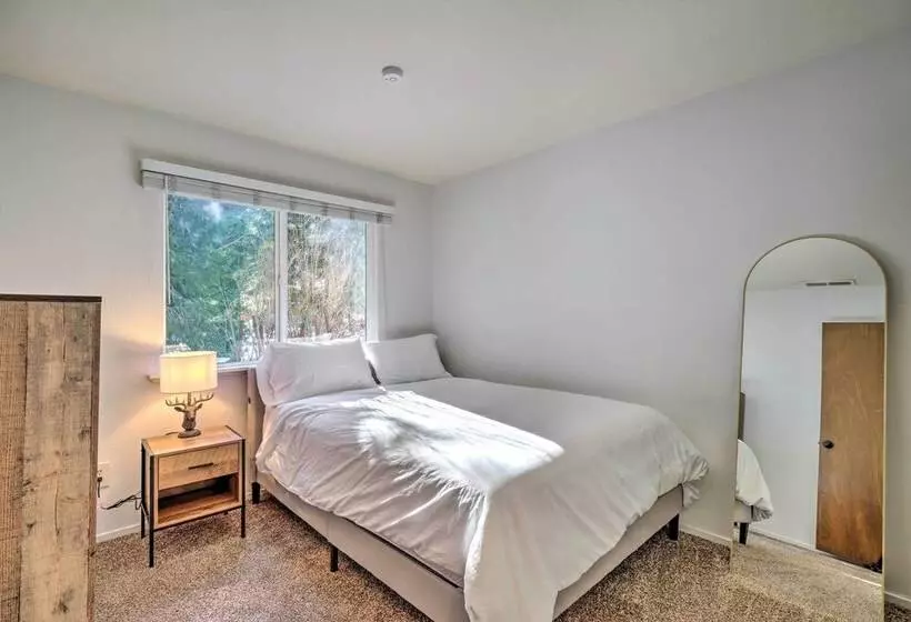 Tahoe City Home W/ Hot Tub: Ski & Soak!