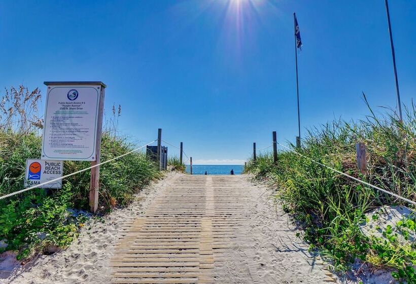 Tiffany S Motel & Condos