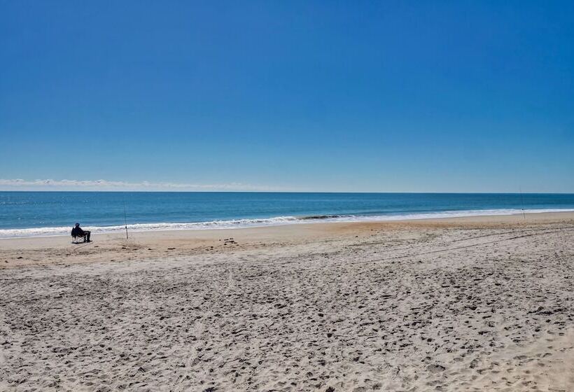 Tiffany S Motel & Condos