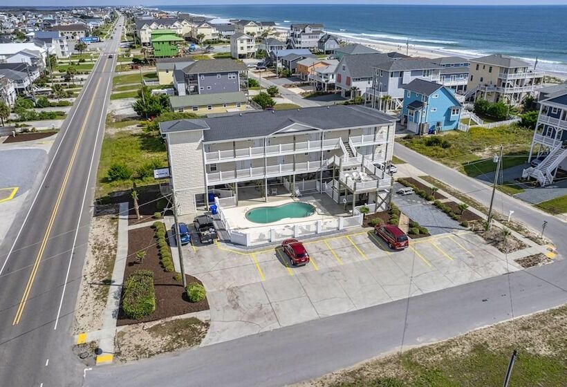 Tiffany S Motel & Condos