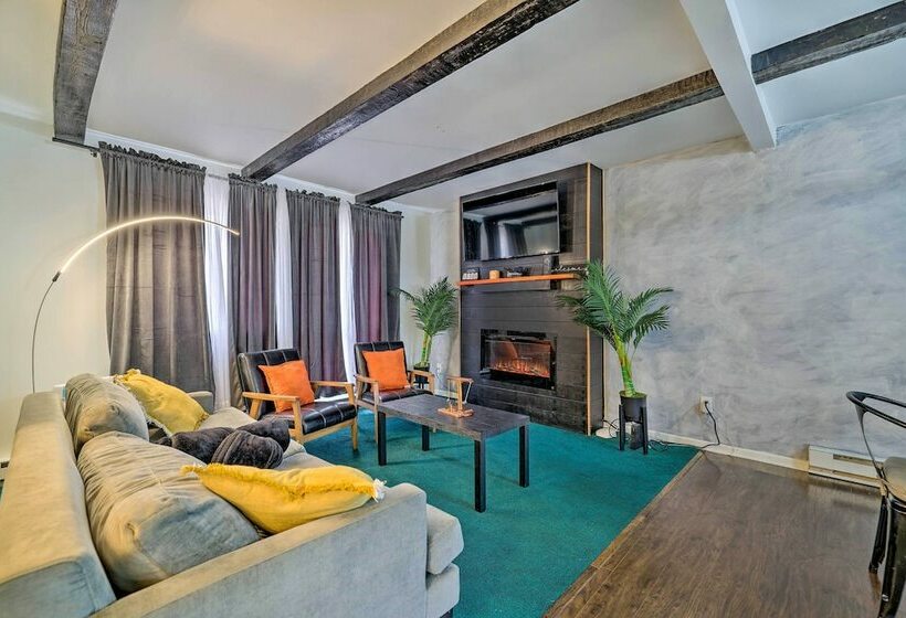 Tobyhanna House W/ Fire Pit + Game Room