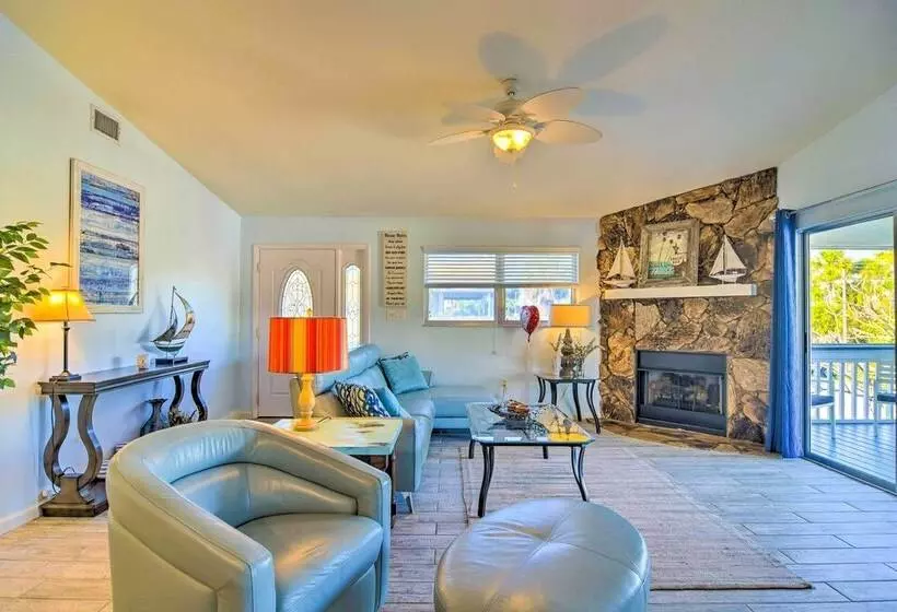 Anna Maria Island Home W/ Pool, Walk To Beach!