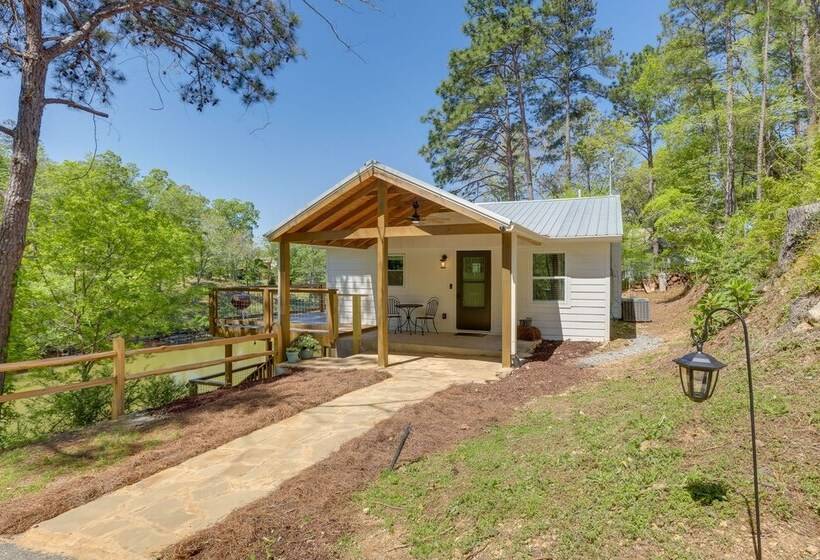 Waterfront Vacation Home On Logan Martin Lake!