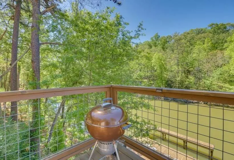 Waterfront Vacation Home On Logan Martin Lake!