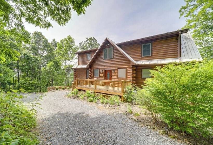 Waynesville  Mountain Top Retreat  W/ Decks!