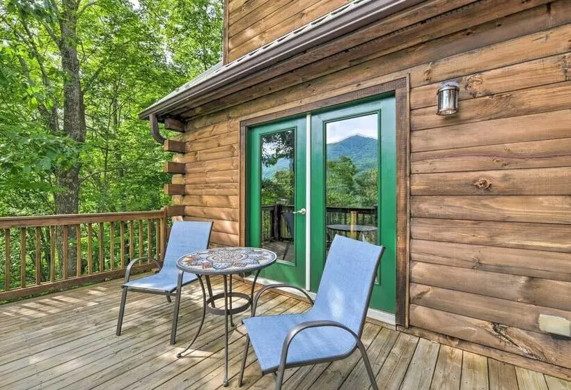 Waynesville  Mountain Top Retreat  W/ Decks!