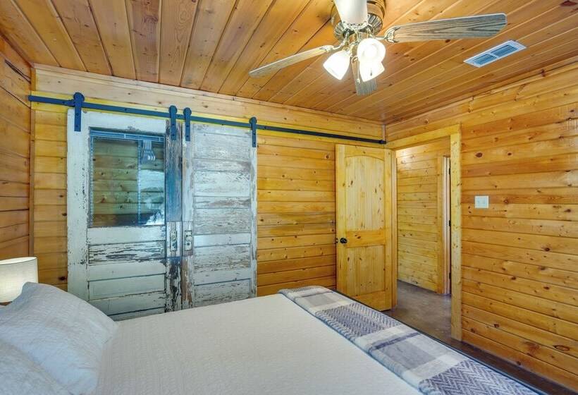 Angler S Cabin: Direct Lake Fork Access, By Marina