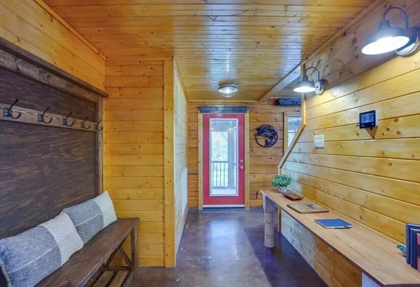 Angler S Cabin: Direct Lake Fork Access, By Marina