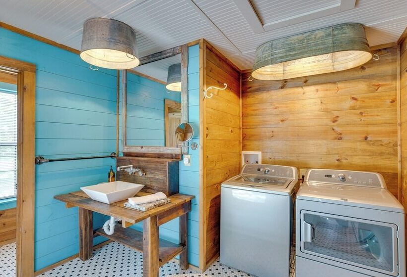 Angler S Cabin: Direct Lake Fork Access, By Marina