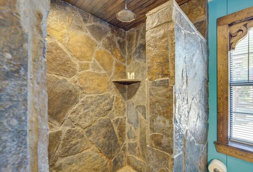 Angler S Cabin: Direct Lake Fork Access, By Marina