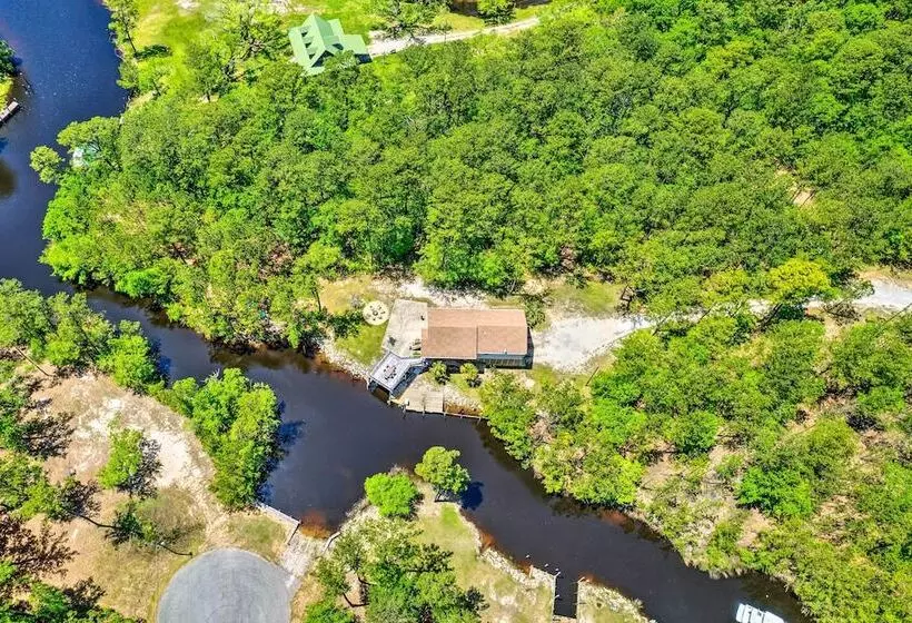Bayou La Batre Stilted House On Snake Bayou!
