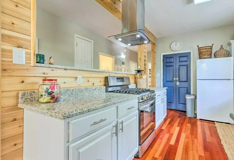 Bayou La Batre Stilted House On Snake Bayou!