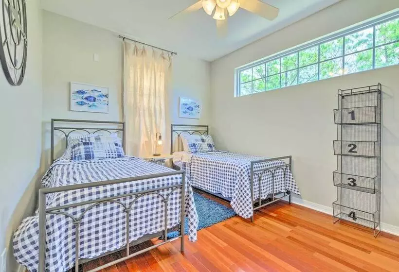 Bayou La Batre Stilted House On Snake Bayou!