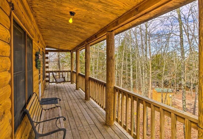 Cabin Retreat On Table Rock Lake W/ Fire Pit!