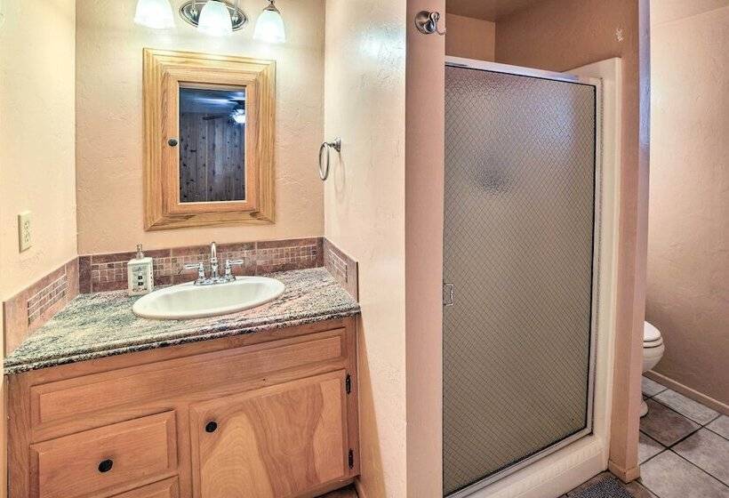 Cozy Cabin ~ 3 Mi To Lake Arrowhead Village