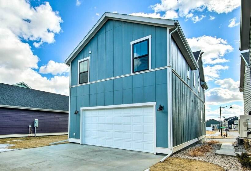 Cozy Montana Retreat W/ Patio & Fire Pit!