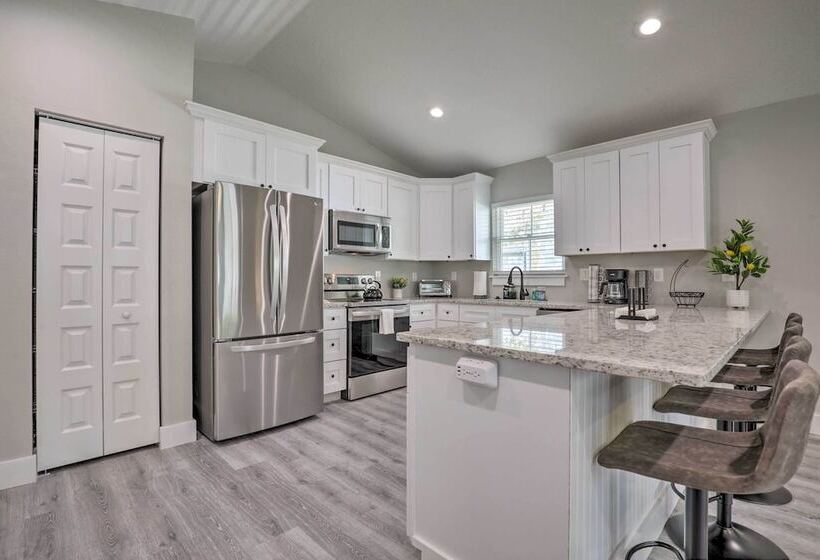 Cozy St Augustine Bungalow < 7 Mi To Beaches!