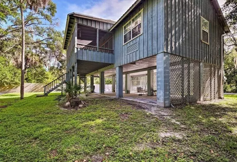Crystal River Home W/ Dock, 1 Mile To Boat Launch