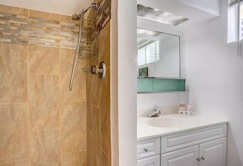 Centennial Home W/ Game Room, 11 Mi To Downtown!