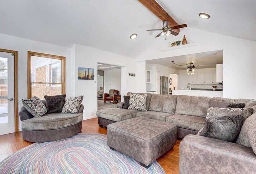 Centennial Home W/ Game Room, 11 Mi To Downtown!