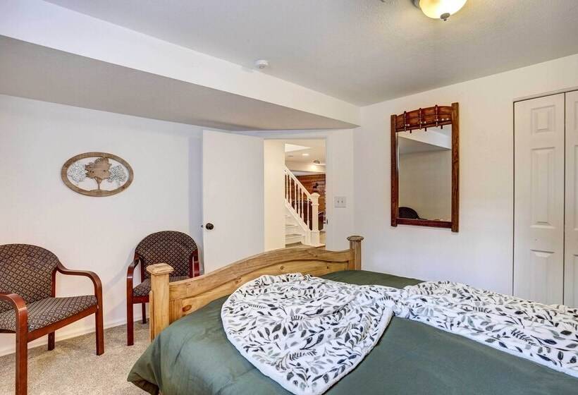 Centennial Home W/ Game Room, 11 Mi To Downtown!