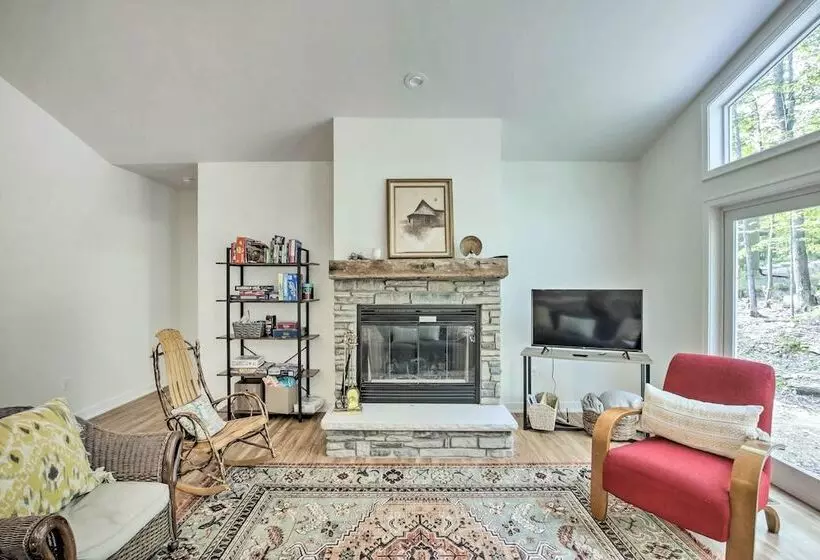 Door County Family Home: 3 Mi Whitefish Dunes