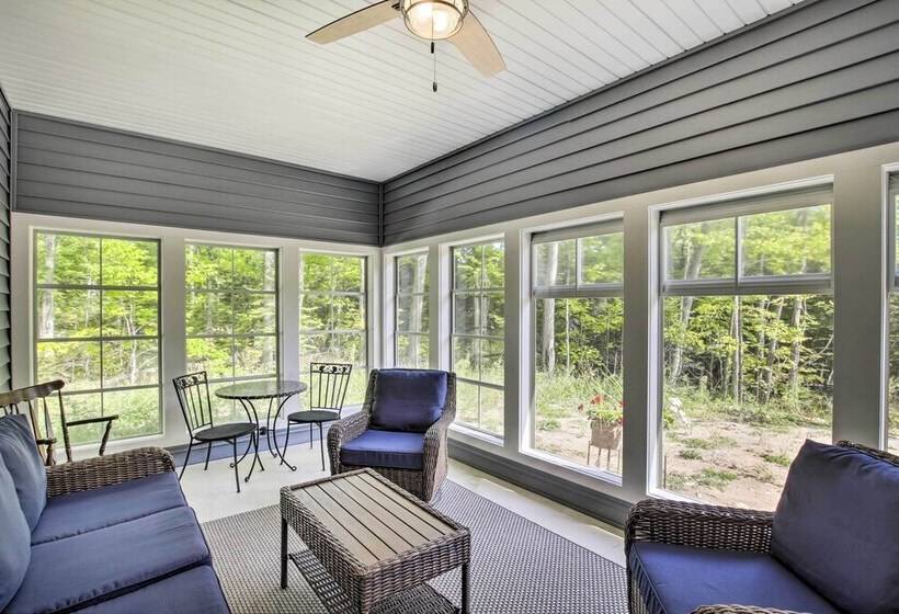 Door County Family Home: 3 Mi Whitefish Dunes