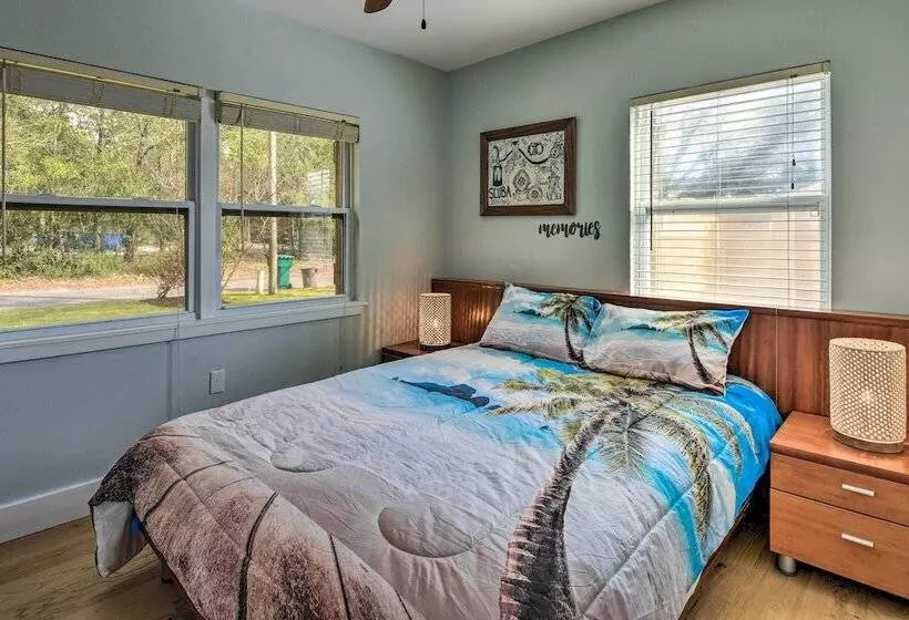 Emerald Coast Vacation Rental: 1 Mi To Beach