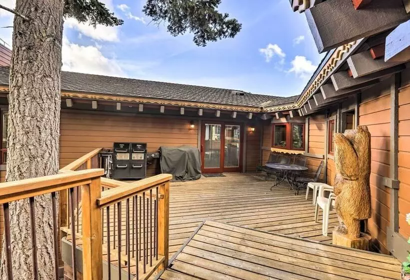 Incline Village Home W/ Hot Tub + Lake Views!