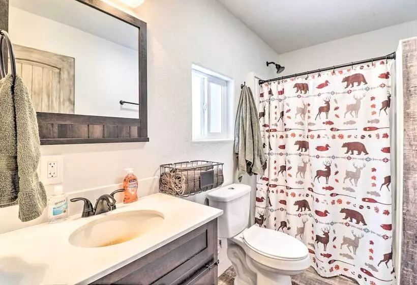 Kalispell Cabin 28 Miles To Glacier National Park!