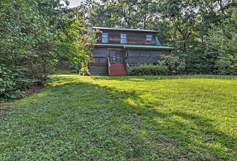Lakefront Coalmont Cabin On 5 Acres W/ Dock!