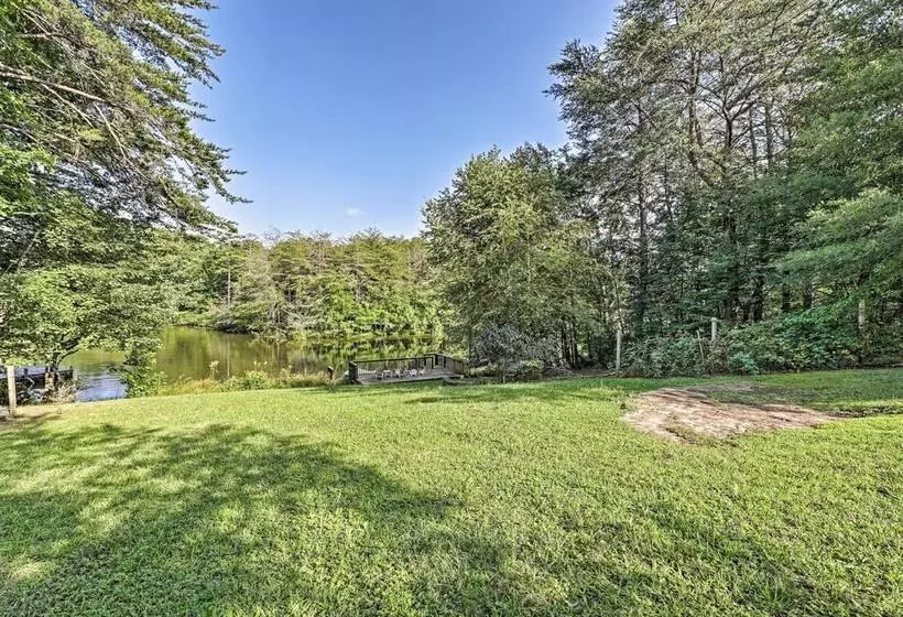 Lakefront Coalmont Cabin On 5 Acres W/ Dock!