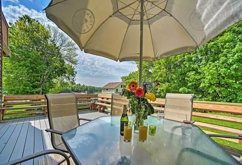 Lakeside Berkshires Home Near Hiking & Skiing!