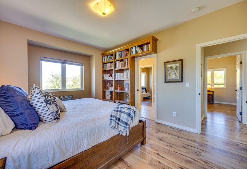 Luxe Colorado Springs Retreat W/ Game Room!