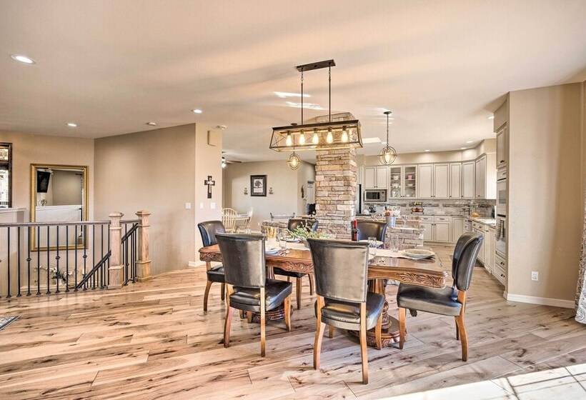 Luxe Colorado Springs Retreat W/ Game Room!