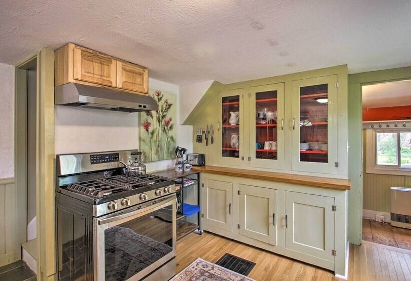 Modern Home ~ 2 Mi To Cranmore Mountain Resort!