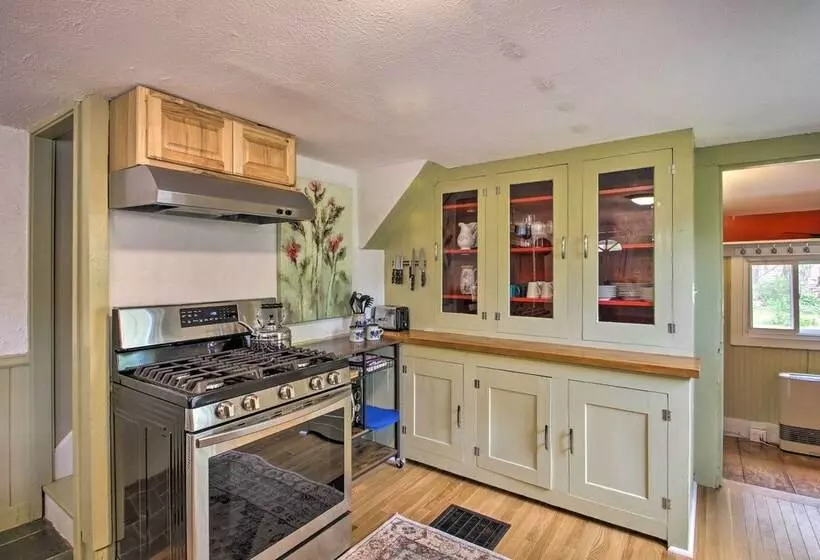 Modern Home ~ 2 Mi To Cranmore Mountain Resort!