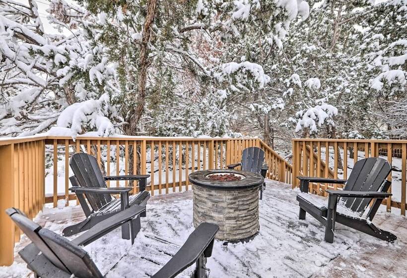 Mountain View Cedar City Home With Fire Pit!